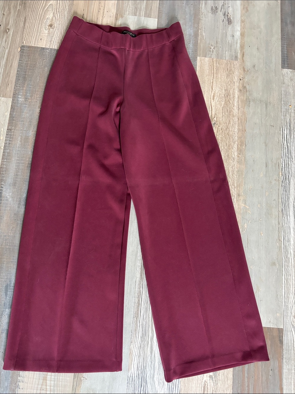 Christian Siriano Wide-Leg Pull-On Pants in Wine